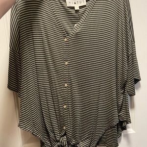 Hiatus Green/ Ivory Button Down Knotted Tee